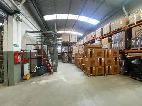 OPORTUNIDAD VENTA DEPOSITO GALPON ACCESO OESTE