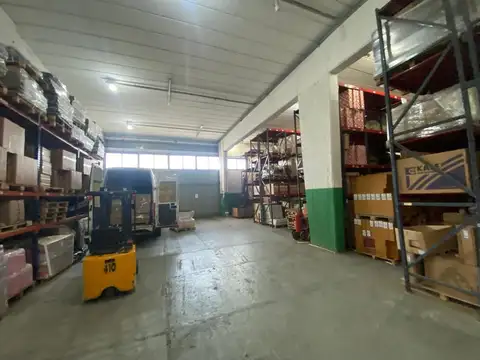 Galpon en Venta en Ciudadela, USD 2.140.000