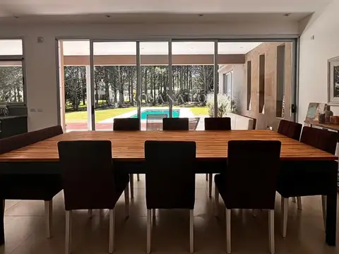 Casa en Venta en La Herradura, USD 420.000