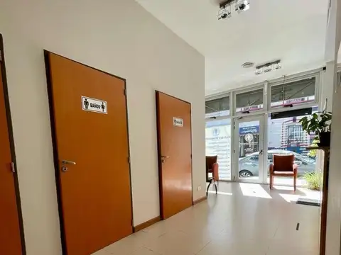 Local en Venta en Barracas, USD 350.000