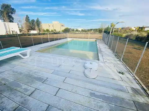 Casa 7 ambientes con 4 baños