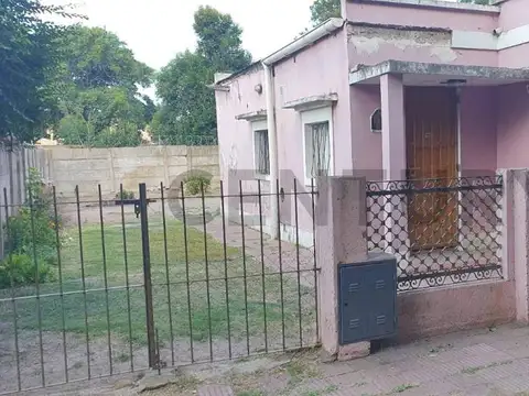 Viamonte 100, Piso 0