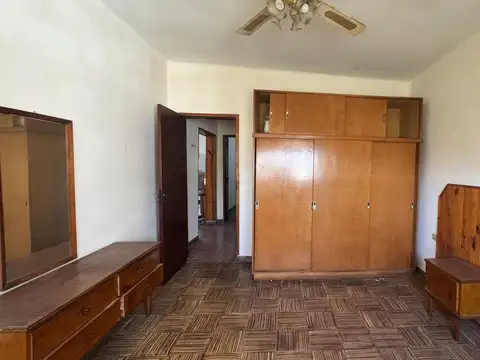 Casa en Venta en Berazategui, USD 64.000