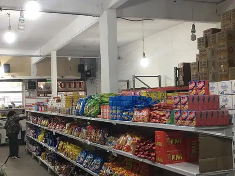 Local c/galpon en Venta