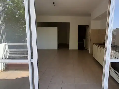 Depto. 2 ambientes c/ balcon