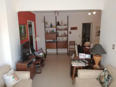 Departamento 4 ambientes con 2 baños