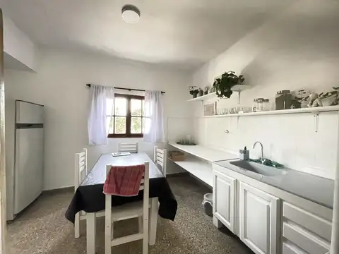 Galpon en Alquiler 51  mts Fondo