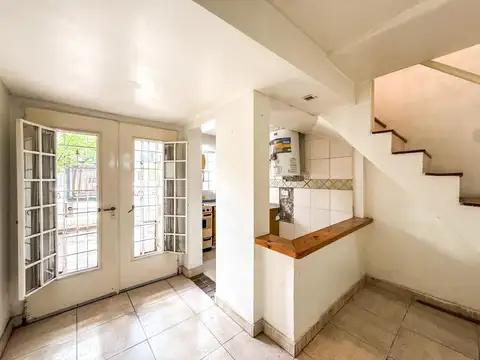 Depto Tipo Casa en Venta en Colegiales, USD 78.000