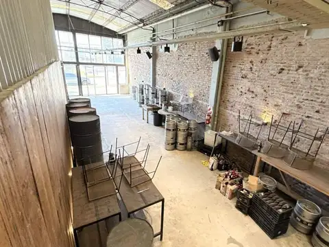 Vta. Local c/potencial, excelente zona San Isidro