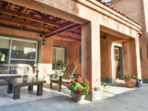 Casa en Venta en San Francisco, USD 310.000