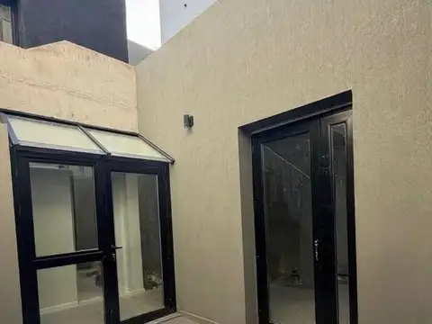 Depto Tipo Casa en Alquiler A Estrenar