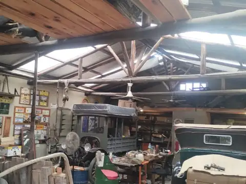 Oficina / Depósito de guardo. Apto Profesional. Vigilancia.