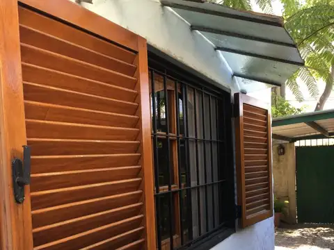 Casa 3 ambientes con 2 baños