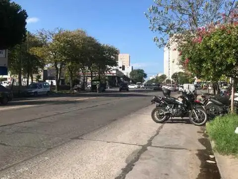 Local en Venta en Peralta Ramos Oeste, USD 180.000