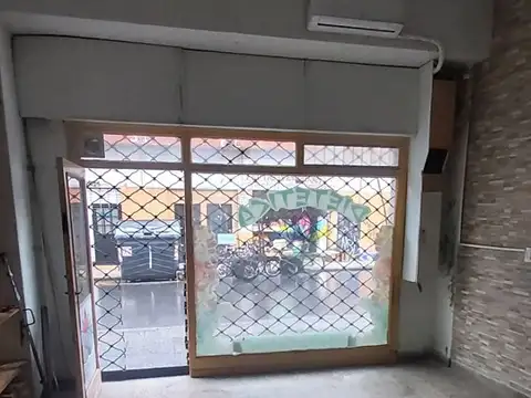 Local en Alquiler en Belgrano Chico, USD 400