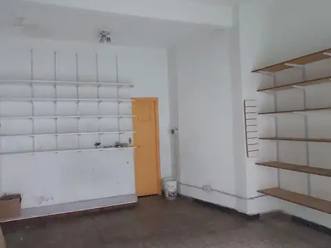 Local en Alquiler en Belgrano Chico, USD 400