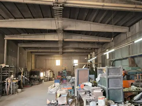 Galpon en Alquiler 48  mts Fondo