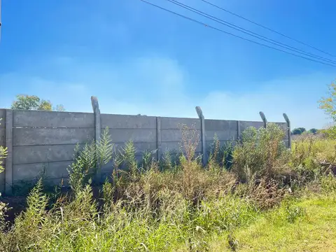 Terreno en Venta 49  mts Frente