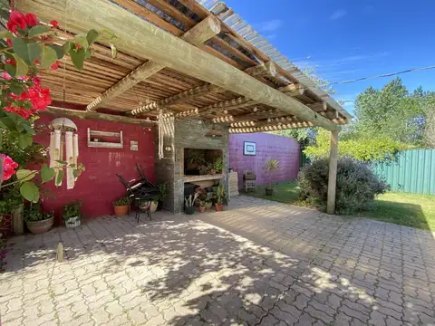 Casa 4 ambientes con 1 baño