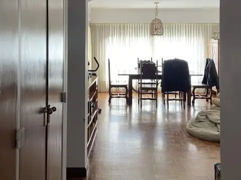 20 de Febrero 421 , Piso 3