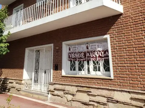 Bialet Masse 1500, Piso pb