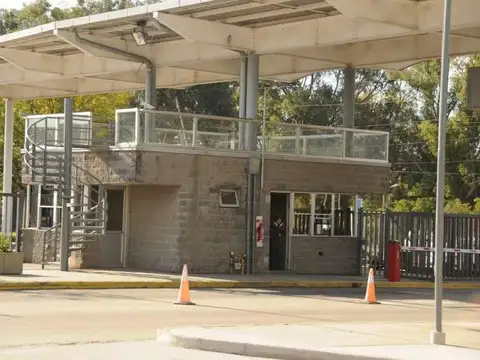 Galpon en Alquiler en Tigre Centro, USD 27.200