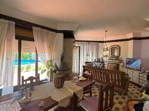 Casa en Venta en 25 de Mayo, USD 145.000