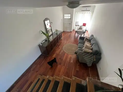 Depto Tipo Casa en Alquiler de 4 ambientes