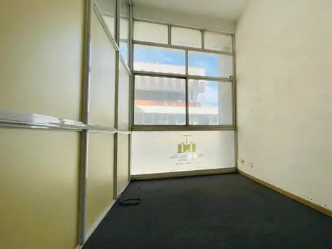 OFICINA COMERCIAL EN EL CENTRO DE LOMAS DE ZAMORA