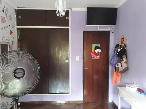 Venta Casa 4 Amb + Depto Loma Hermosa (Permuta)