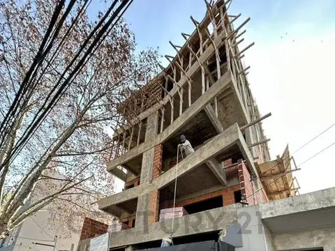 VENTA MONOAMBIENTE CASEROS POZO- PERMUTA- FINANCIA