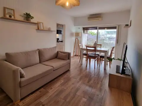 Departamento en Alquiler Temporal en Vicente Lopez Vias / Rio, USD 750