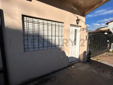 PH al frente 2 ambientes en alquiler