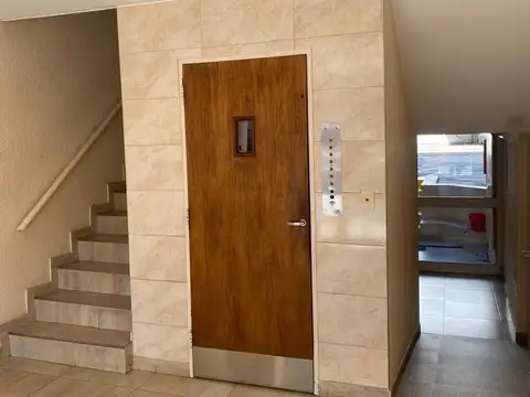 Gral Mitre 900, Piso 7