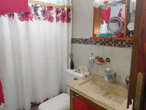 Depto Tipo Casa en Venta 40 años