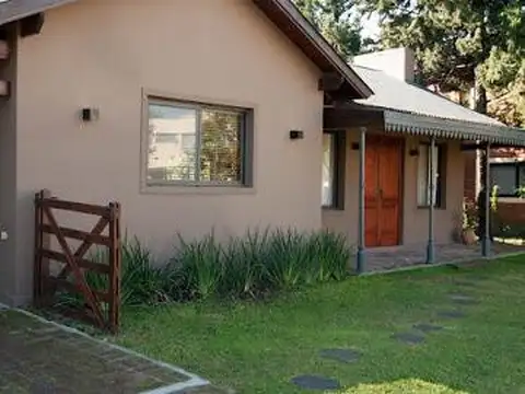 Casa en Venta en Ituzaingo, USD 280.000