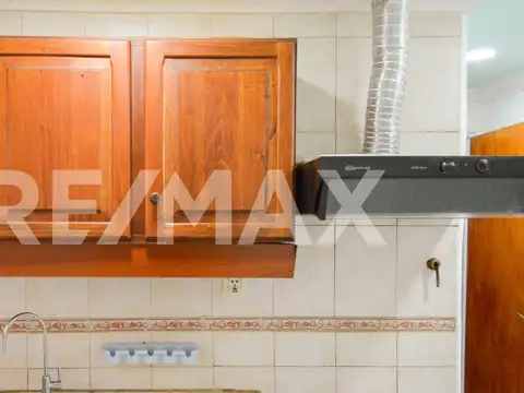 Casa en Alquiler con 1 cochera