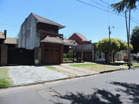 Casa en Venta en Quilmes Oeste, USD 220.000