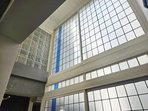 Depto Tipo Casa 3 ambientes con 2 baños