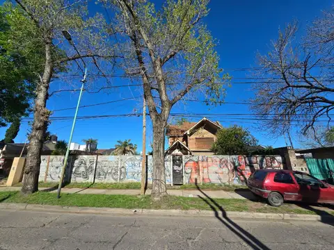 Terreno en Venta 30  mts Fondo