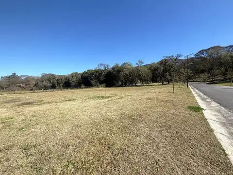 Terreno en Venta en San Lorenzo, USD 135.000