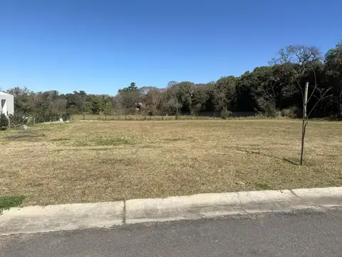VENTA DE TERRENO EN EL RETIRO, GRAN UBICACION