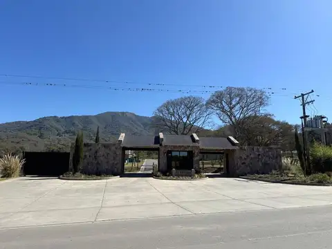 Terreno en Venta en San Lorenzo, USD 135.000