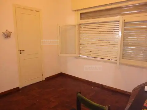 Guardia Nacional 900, Piso PB