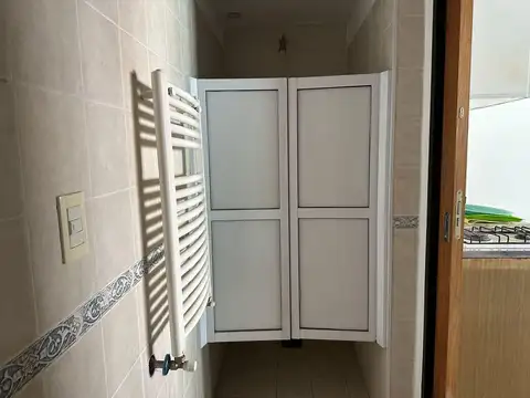 ALQUILER Oficina en Pichincha, Rosario