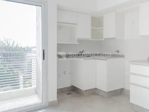 Segunda Rivadavia al 15700 Haedo Norte