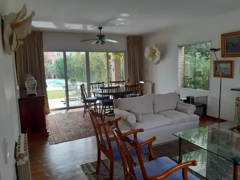 Casa en Venta de 3 dormitorios