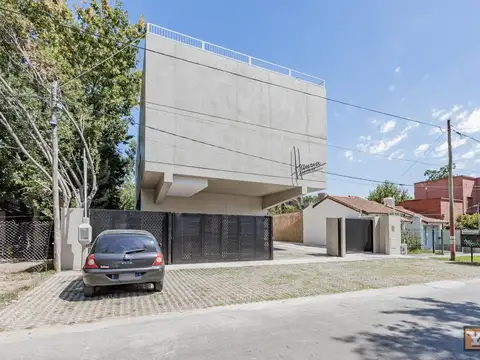 Departamento en alquiler - 1 Dormitorio 1 Baño 1 Cochera - 54Mts2 - City Bell, La Plata