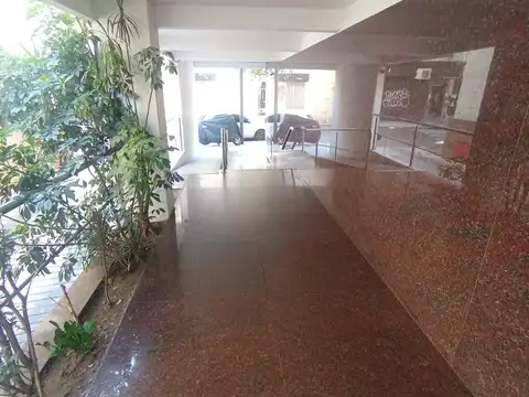 Hipolito Yrigoyen  al 3200