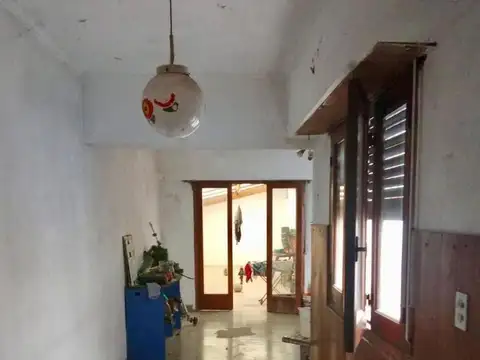 Depto Tipo Casa 6 ambientes con 1 baño